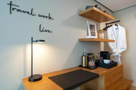 June Six Berlin City West - 7