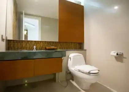 Royal Beach View Suites - 25