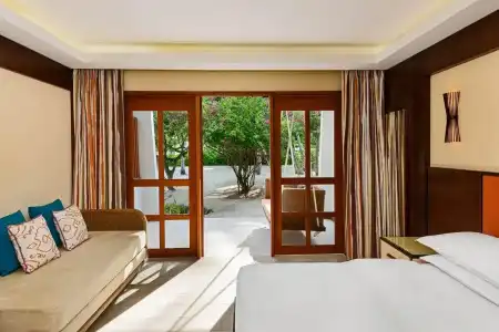 Sheraton Maldives Full Moon Resort & Spa - 51