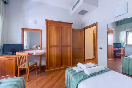 Astura Palace - 44