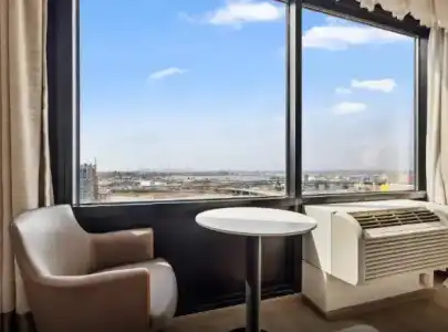 Ramada by Wyndham Flushing Queens - 32