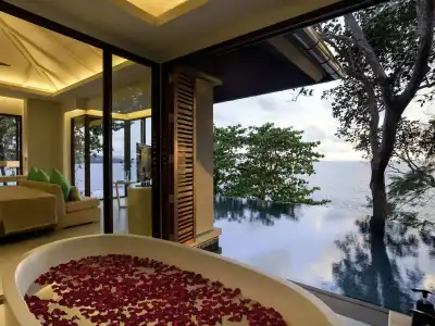 Pullman Phuket Arcadia Naithon Beach - 60