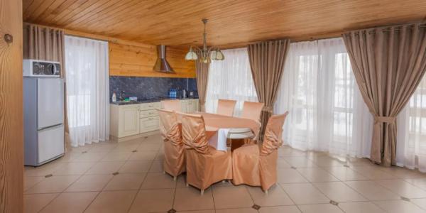 Zhemchuzhina Zolotogo Koltsa - 140