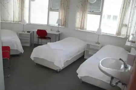 101 Guesthouse - 33