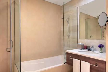 Avani + Palm View Dubai & Suites - 60