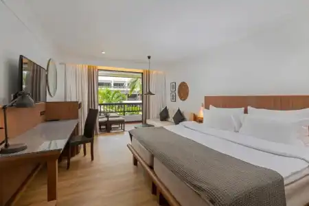 Sunprime Kamala Beach - 44