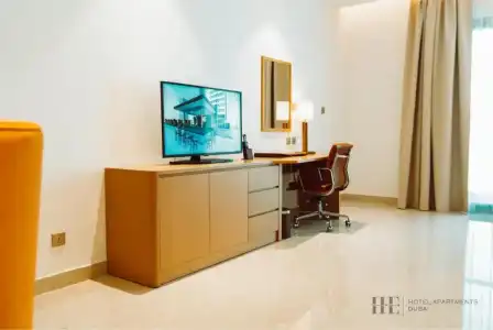 HE Apartments - 36