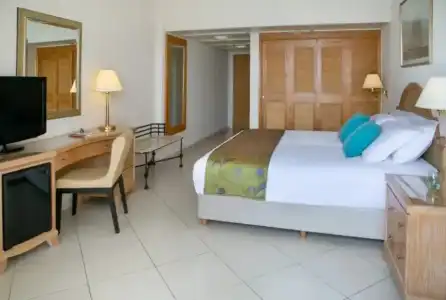 Double Tree by Hilton Dubai Business Bay - 53