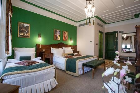 Rose Garden Suites - 32