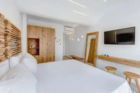 Maki's Place - 42