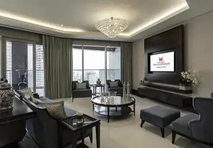 Renaissance Business Bay - 40