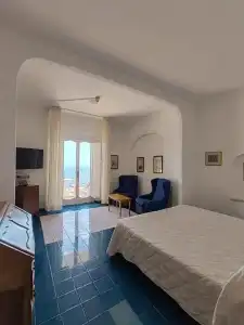 Grand Excelsior - 13