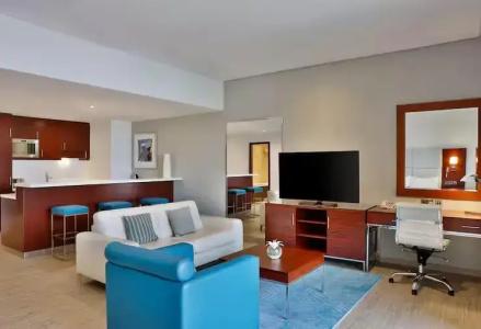 Hilton The Walk - 54