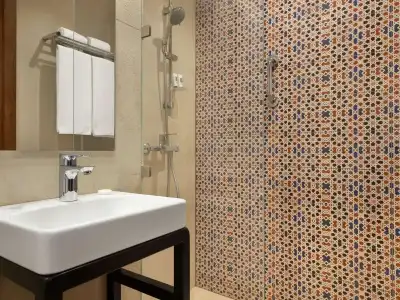 Ibis Styles Dubai Gold District - 30