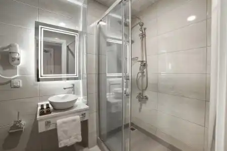 Great Fortune Design & Spa - 54