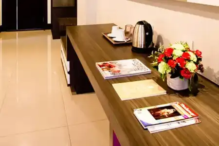 Crystal Suites Suvarnabhumi Airport - 40