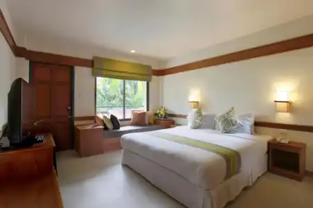 The Viridian Resort - 58