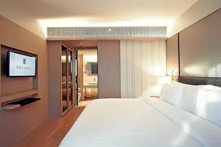 Arcadia Suites Bangkok - 40