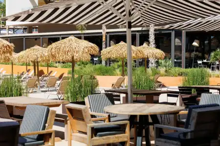 Aubamar Suites & Spa - 38