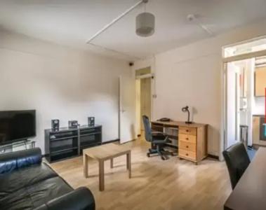 LSE Rosebery Hall - Campus Accommodation - 66