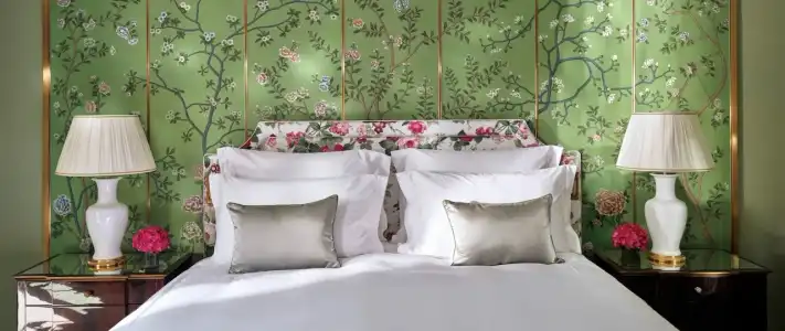 The Dorchester - 101