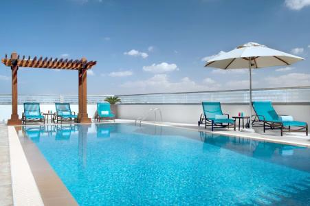 Hilton Garden Inn Dubai Al Muraqabat - Deira - 17