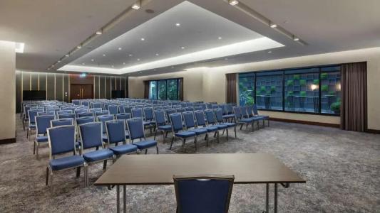 Hilton Maslak - 13