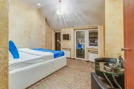 Travelto Nevskiy 98 - 12