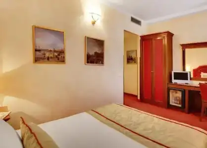 Dona Palace - 57