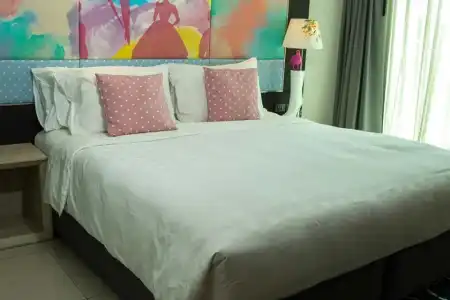 Clover Asoke - 45