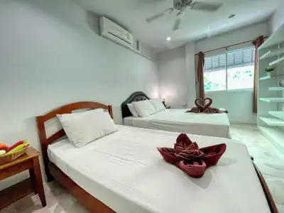 SR Sea View Apartments - 52