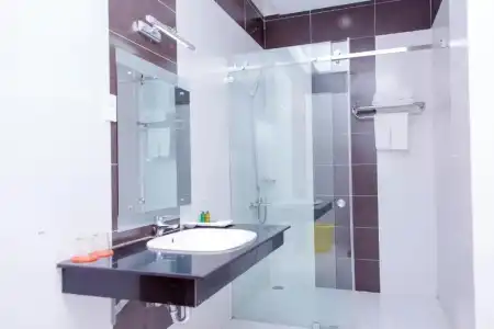 Nam Hai by OYO Rooms - 56