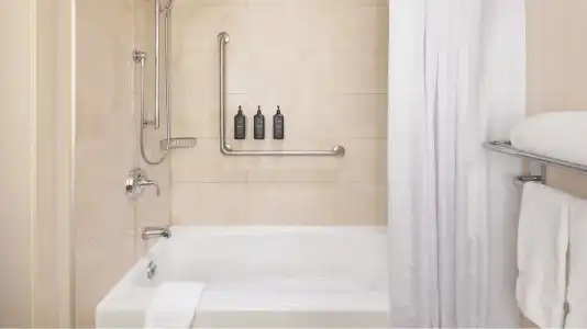 Sheraton Vancouver Wall Centre - 54