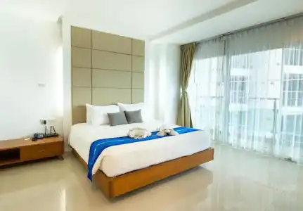 Royal Beach View Suites - 2