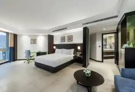 DoubleTree by Hilton Aqaba - 57