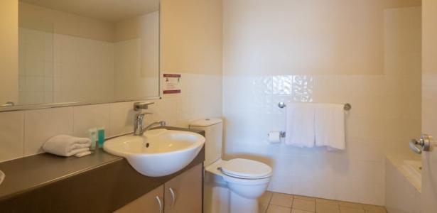 Broadbeach Savannah & Resort - 83