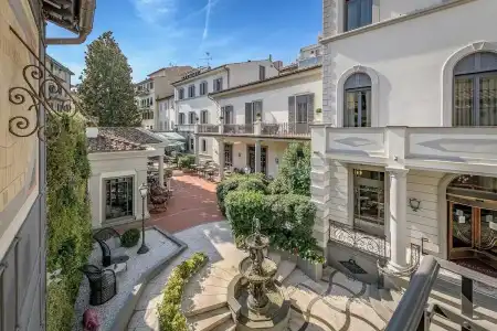 Palazzo Montebello - 24