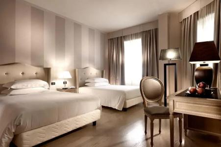 c-hotels Ambasciatori - 8