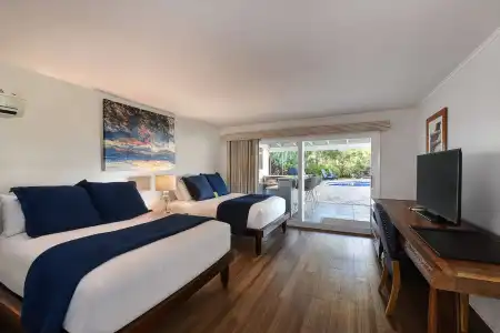 Royal Lahaina Resort & Bungalows - 82