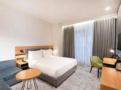 Holiday Inn - Republic Square, an IHG - 39