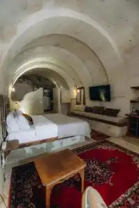 Doda Artisanal Cave +14 adults only - 29