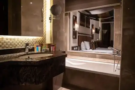 Africana & Spa - 30