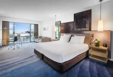 Hilton Auckland - 40
