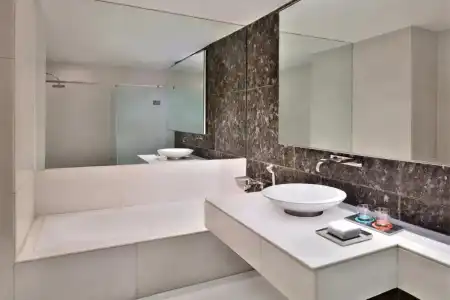 Le Meridien New Delhi - 27
