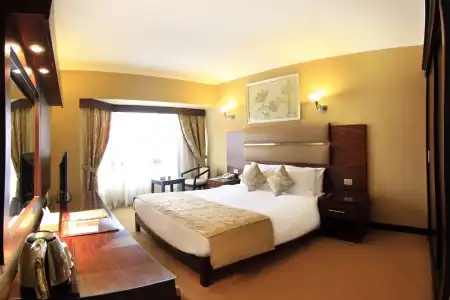 Pyramisa Suites Cairo - 71