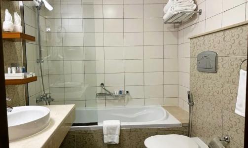 City Seasons Al Hamra - 41