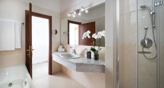 Gabbiano Azzurro & Suites - 41