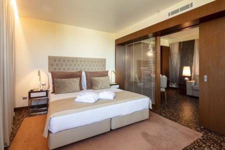 Neya Lisboa - 56