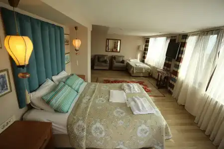 Tashkonak Studio Suites - 63
