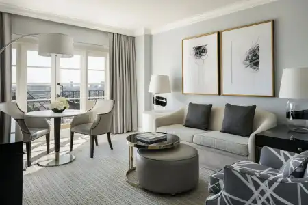 Four Seasons Los Angeles at Beverly Hills - 13